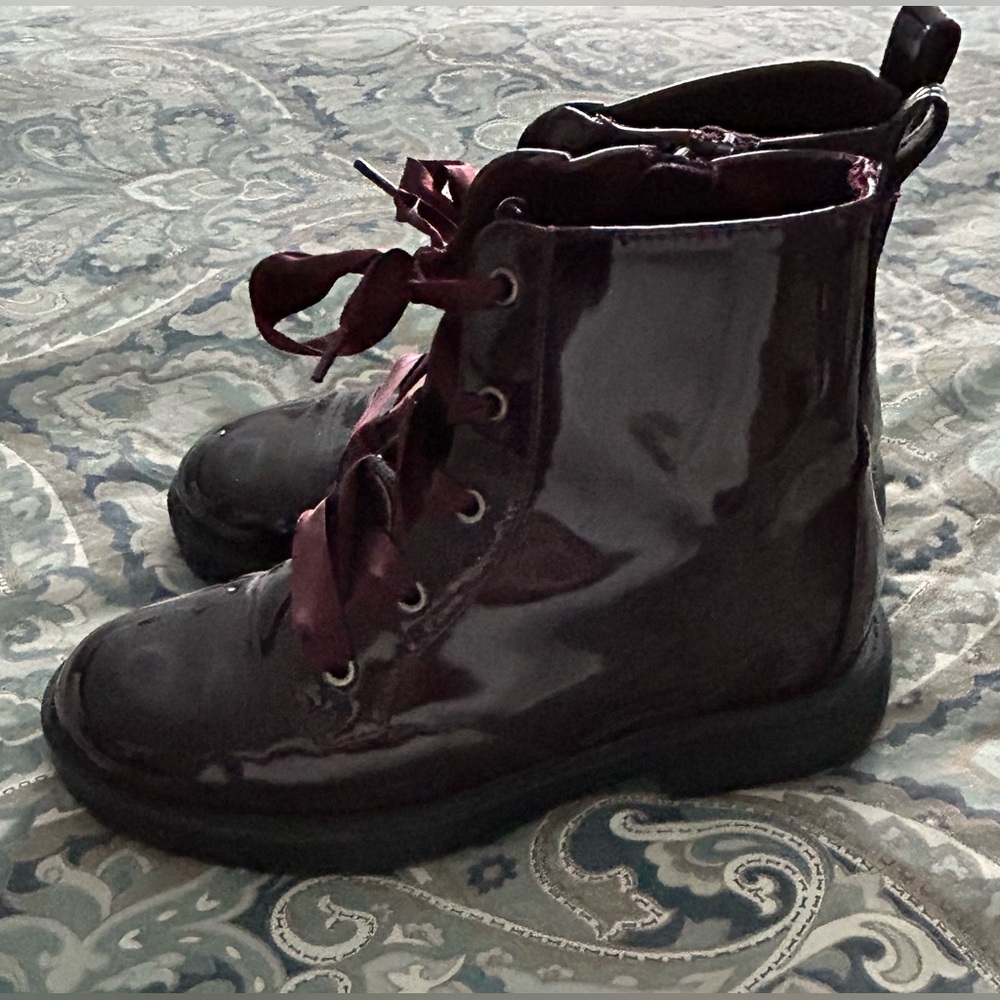 Old Navy Burgundy Patent Leather Combat Boots -size 3 girls